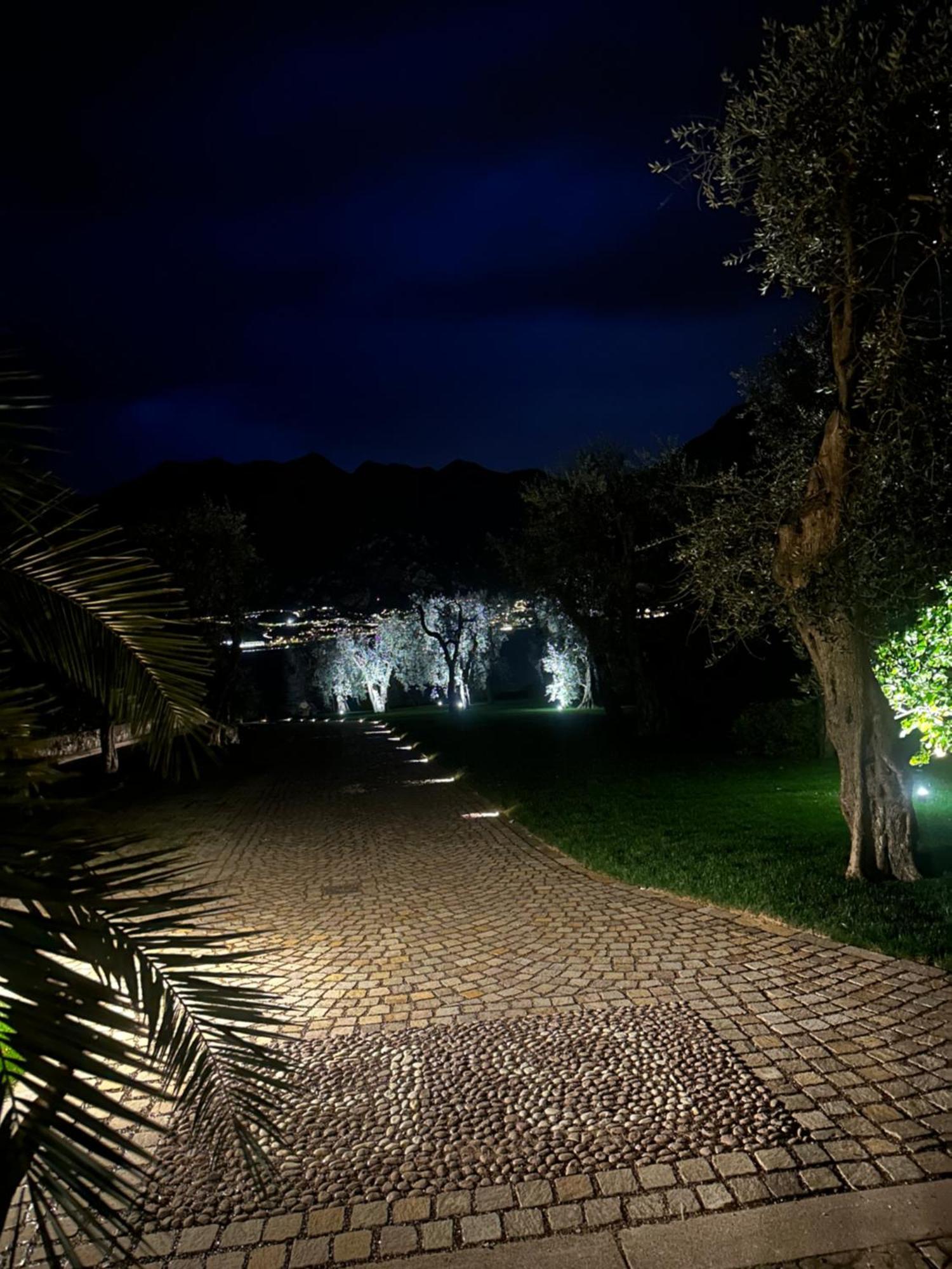B&B Casa Benamati By Kelly Malcesine Esterno foto