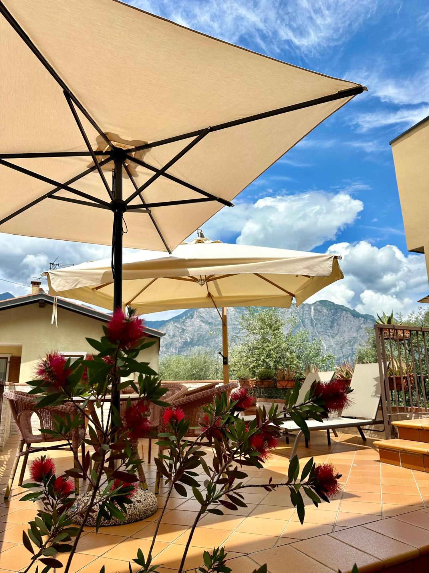 B&B Casa Benamati By Kelly Malcesine Esterno foto
