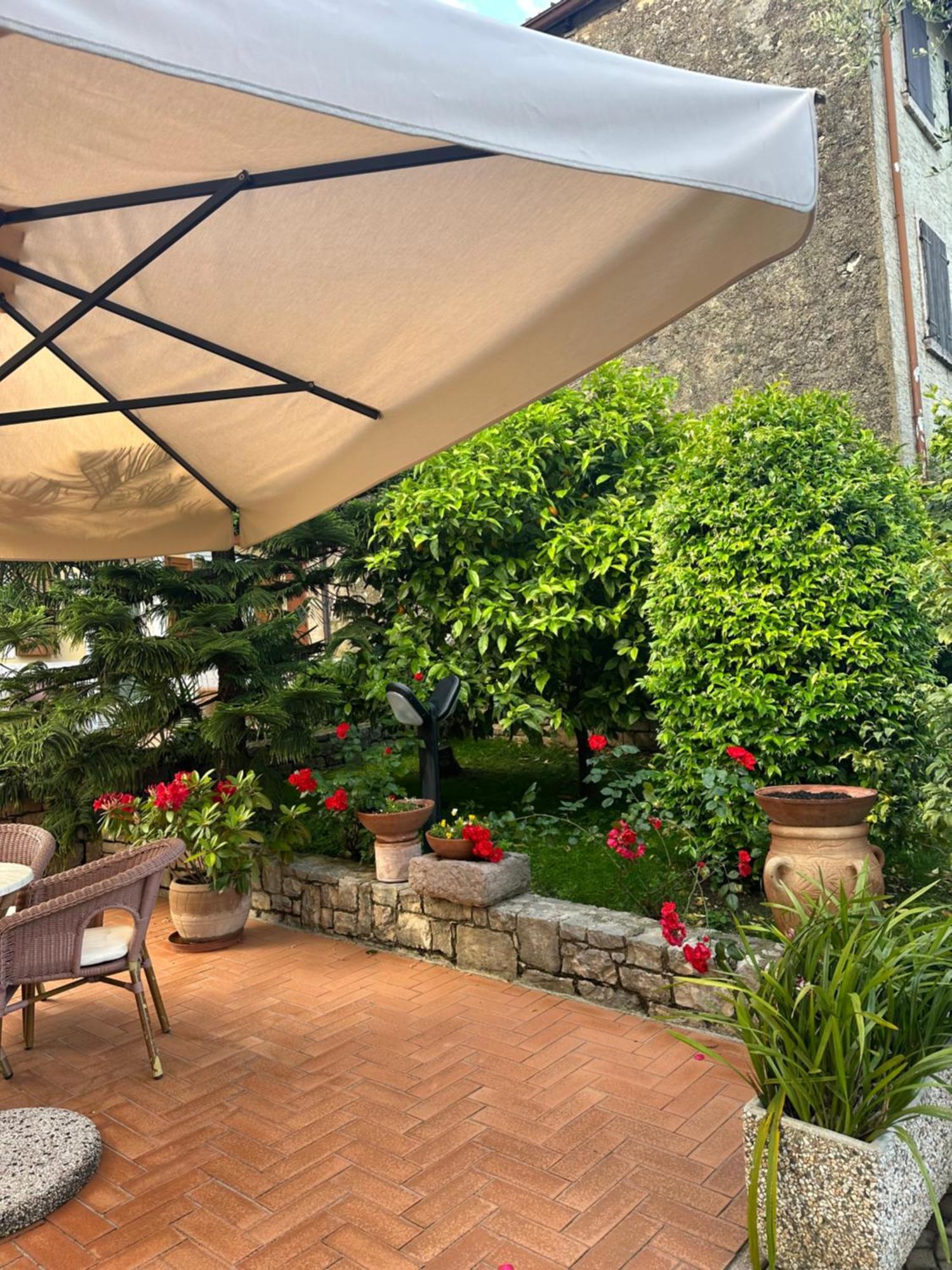 B&B Casa Benamati By Kelly Malcesine Esterno foto